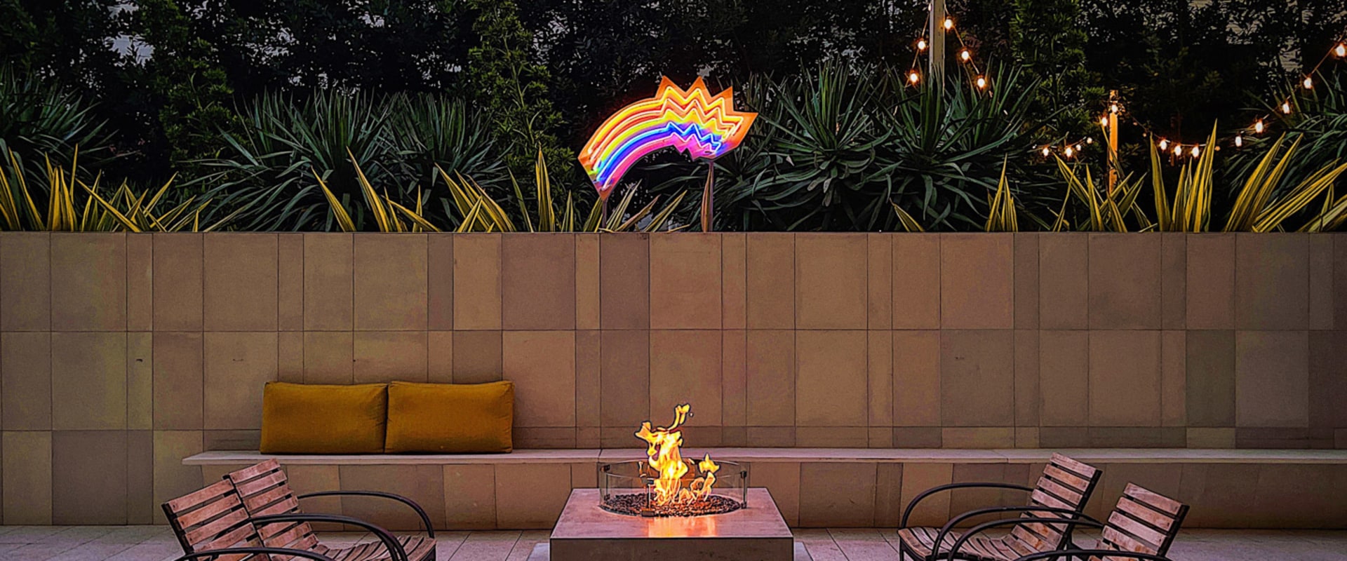 Creative Use of Neon in Outdoor Signage: The Ultimate Guide